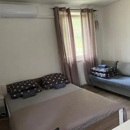 Ciao Balaton شقة بالاتوليلّي